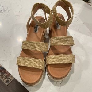 Steve Madden Wedges